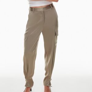 Aritzia Babaton color Modern taupe Refined Satin Cargo Pant